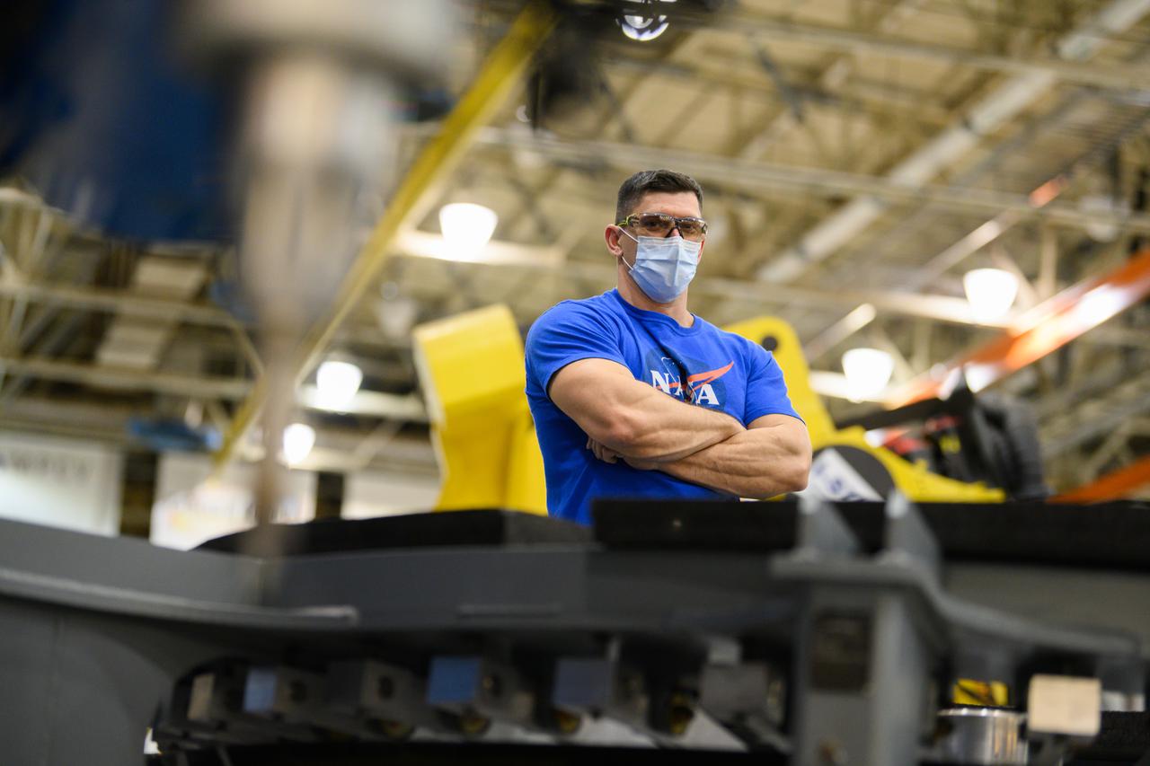 Technicians from Orion Prime Contractor Lockheed Martin weld the forward bulkhead of the pressure vessel to the tunnel hardware on the Orion Spacecraft for the Artemis III mission at NASA’s Michoud Assembly Facility in New Orleans. The crew module’s primary structure, the pressure vessel, is comprised of seven machined aluminum alloy pieces that are welded together through a weld process that produces a strong, air-tight habitable space for astronauts during the mission. The pressure vessel is designed to withstand the harsh and demanding environment of deep space and is the core structure upon which all the other elements of Orion’s crew module are integrated.  This pressure vessel weld is the next step following the completion of the crew module cone panel welds and creates the top of the spacecraft. Work will then begin to join the barrel with the aft bulkhead to form the bottom of Orion. Last, the forward bulkhead will be welded to the top of the panels and, for the seventh and closeout weld, the bottom of the cone panels will be joined to the barrel to complete the pressure vessel.  Once welding of the Artemis III crew module primary structure is complete, it will be shipped to NASA’s Kennedy Space Center in Florida where it will undergo further assembly beginning this fall. Orion, the Space Launch System, and Exploration Ground Systems programs are foundational elements of the Artemis program. Artemis I will be the first integrated flight test of Orion and SLS and is targeted to launch later this year. Artemis II will follow and is the first crewed mission, taking humans farther into space than ever before. 