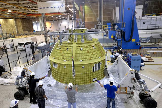 NASA image: Artemis III Orion pressure vessel delivered to KSC
