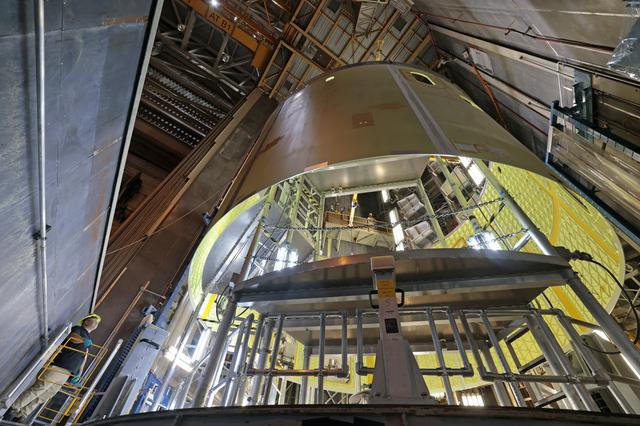NASA image: NASA Moves Artemis IV Engine Section