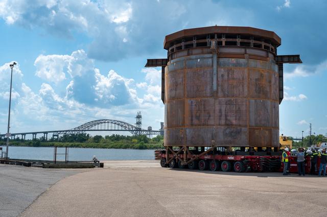 Inter-Stage Simulator for Exploration Upper Stage Moves to Michoud Dock for Transport
