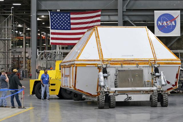 NASA image: Artemis IV Orion Pressure Vessel Shipped to KSC 