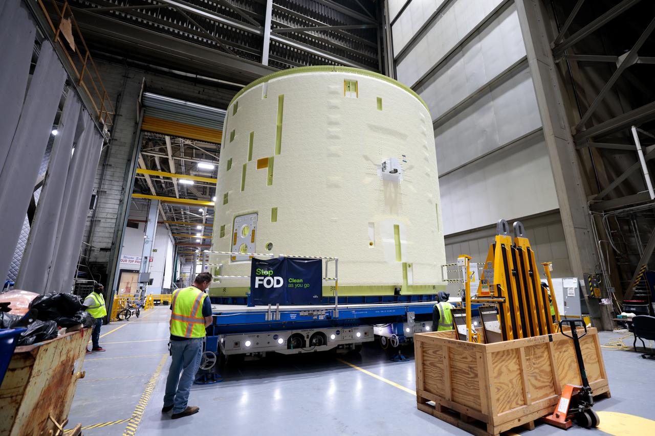 Technicians at NASA’s Michoud Assembly Facility in New Orleans lift the intertank of the SLS (Space Launch System)’s core stage for NASA’s Artemis III mission to move it to another location in the 43-acre factory for further inspection and production.   The intertank is the backbone of the rocket’s core stage and is located between the mega rocket’s liquid hydrogen tank and liquid oxygen tank. In addition to joining the rocket’s two massive propellant tanks, the intertank houses avionics and electronics and serves as an attachment point for the rocket’s two solid rocket boosters positioned on either side of the core stage. The liquid hydrogen tank and liquid oxygen tank hold 733,000 gallons of super-cold propellant to power the stage’s four RS-25 engines needed for liftoff. Together, the rocket’s four RS-25 engines and two solid rocket boosters provide more than 8.8 million pounds to launch NASA’s and Artemis missions to the Moon. NASA is working to land the first woman and first person of color on the Moon under Artemis. SLS is part of NASA’s backbone for deep space exploration, along with Orion and the Gateway in orbit around the Moon. SLS is the only rocket that can send Orion, astronauts, and supplies to the Moon in a single mission. 