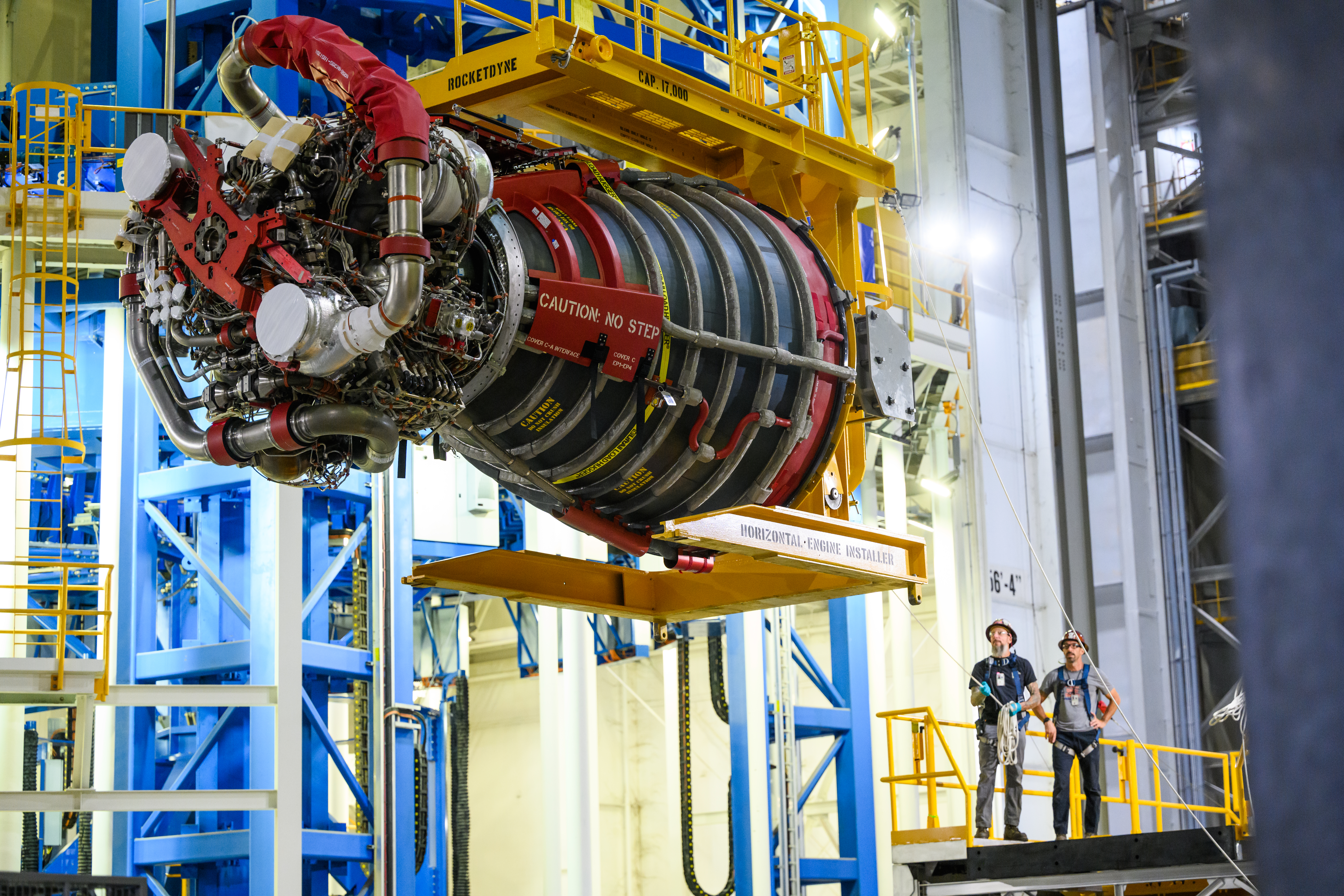 All Engines Added to Artemis II Moon SLS Rocket Core Stage