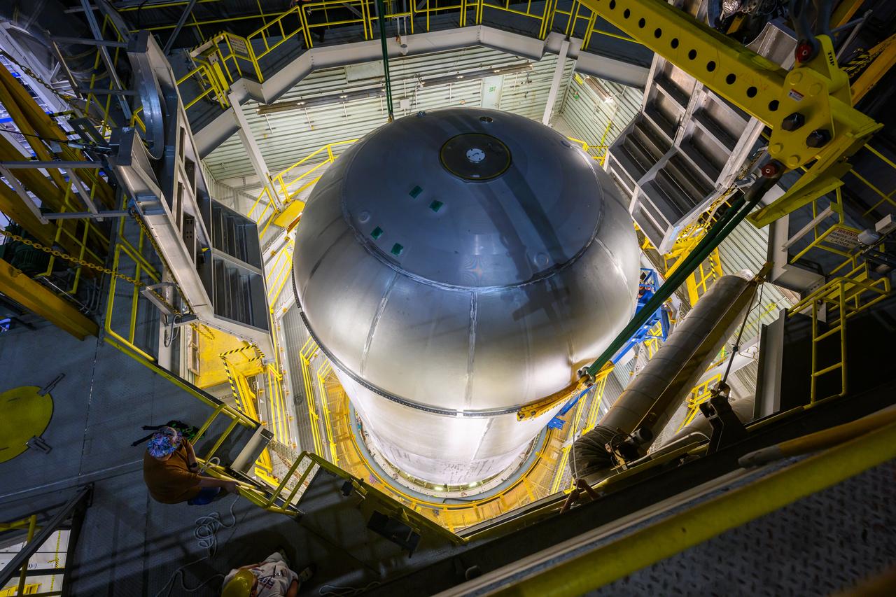 Teams at NASA’s Michoud Assembly Facility in New Orleans successfully completed hydrostatic proof testing of the core stage liquid oxygen tank for the agency’s Artemis III mission. The non-destructive evaluation method tests the structural integrity of the tank’s welds by filling the tank with water, simulating the propellant used during launch. The hardware was then moved to an adjacent cell for internal cleaning.  Next, the tank will be readied for primer and application of its thermal protection system. The propellant tank is one of five major elements that make up the 212-foot-tall rocket stage. The core stage, along with its four RS-25 engines, produce two million pounds of thrust to help launch NASA’s Orion spacecraft, astronauts, and supplies beyond Earth’s orbit and to the lunar surface for Artemis.