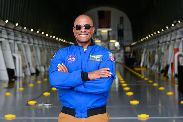 NASA image: NASA Astronaut Victor Glover Views Artemis II Rocket Stage at NASA Michoud