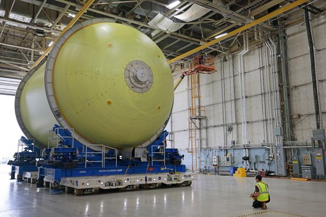 NASA image: Artemis III Liquid Oxygen Tank Priming Complete