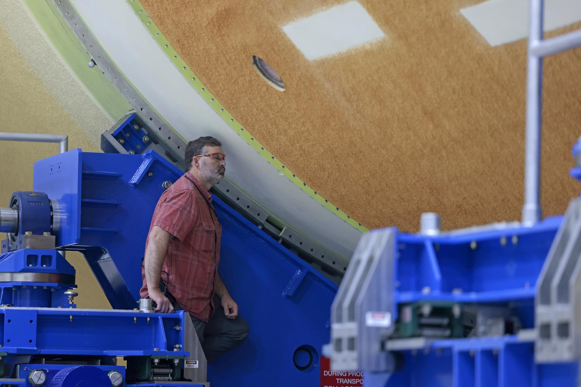 Teams with Boeing – NASA’s Prime Contractor for the agency’s SLS (Space Launch System) rocket – mate the forward and aft ends of the core stage for the agency’s Artemis III mission at NASA’s Michoud Assembly Facility in New Orleans on Jan. 8, 2026. This operation secures four of the five major components of the core stage in place: the forward skirt, liquid oxygen tank, intertank, and the liquid hydrogen tanks. The final component – the engine section – was structurally completed in 2022 and shipped to Kennedy Space Center for final assembly and integration. Now joined, teams will continue integrating critical systems and perform various checks and tests to ensure the hardware is ready for shipment to Kennedy later this year.    The core stage, along with its four RS-25 engines, produce more than two million pounds of thrust to help launch NASA’s Orion spacecraft, astronauts, and supplies beyond Earth’s orbit and to the lunar surface for Artemis.    Image credit: NASA/Michael DeMocker