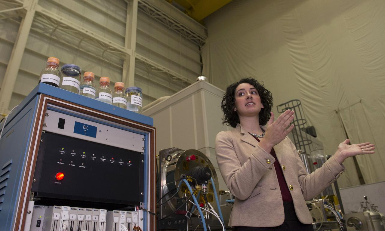 JENNIFER PRUITT, LEAD DESIGN ENGINEER FOR THE INTERNATIONAL SPACE STATION URINE PROCESSING ASSEMBLY AT MARSHALL, BRIEFS A GROUP OF MORE THAN 20 SOCIAL AND TRADITIONAL MEDIA REPRESENTATIVES ABOUT HER WORK TO IMPROVE THE RECYCLING OF WATER FOR ASTRONAUTS. THE TOUR OF MARSHALL WORK SUPPORTING NASA'S JOURNEY TO MARS WAS PART OF AGENCY-WIDE "STATE OF NASA" EVENTS FEB. 2. THE TOUR ALSO INCLUDED A LOOK AT OXYGEN RECYCLING EFFORTS, A SPACE LAUNCH SYSTEM CORE STAGE SIMULATOR AND A CHANCE TO TALK WITH MARSHALL DIRECTOR PATRICK SCHEUERMANN AND DEPUTY DIRECTOR TERESA VANHOOSER.