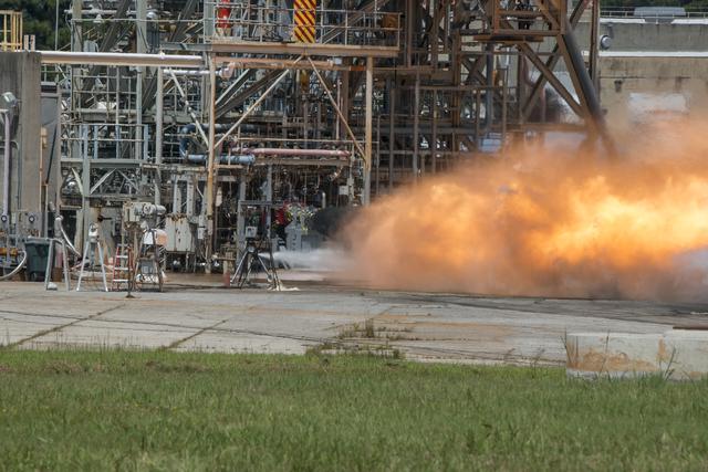 NASA image: F-1 Gas Generator test