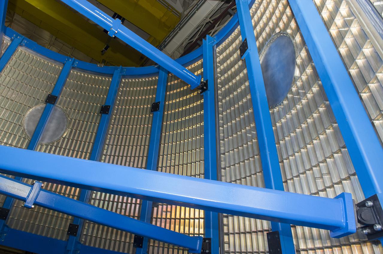 LVSA AFT CONE SECTION POST WELD #8 INTERIOR VIEW OF CONE 