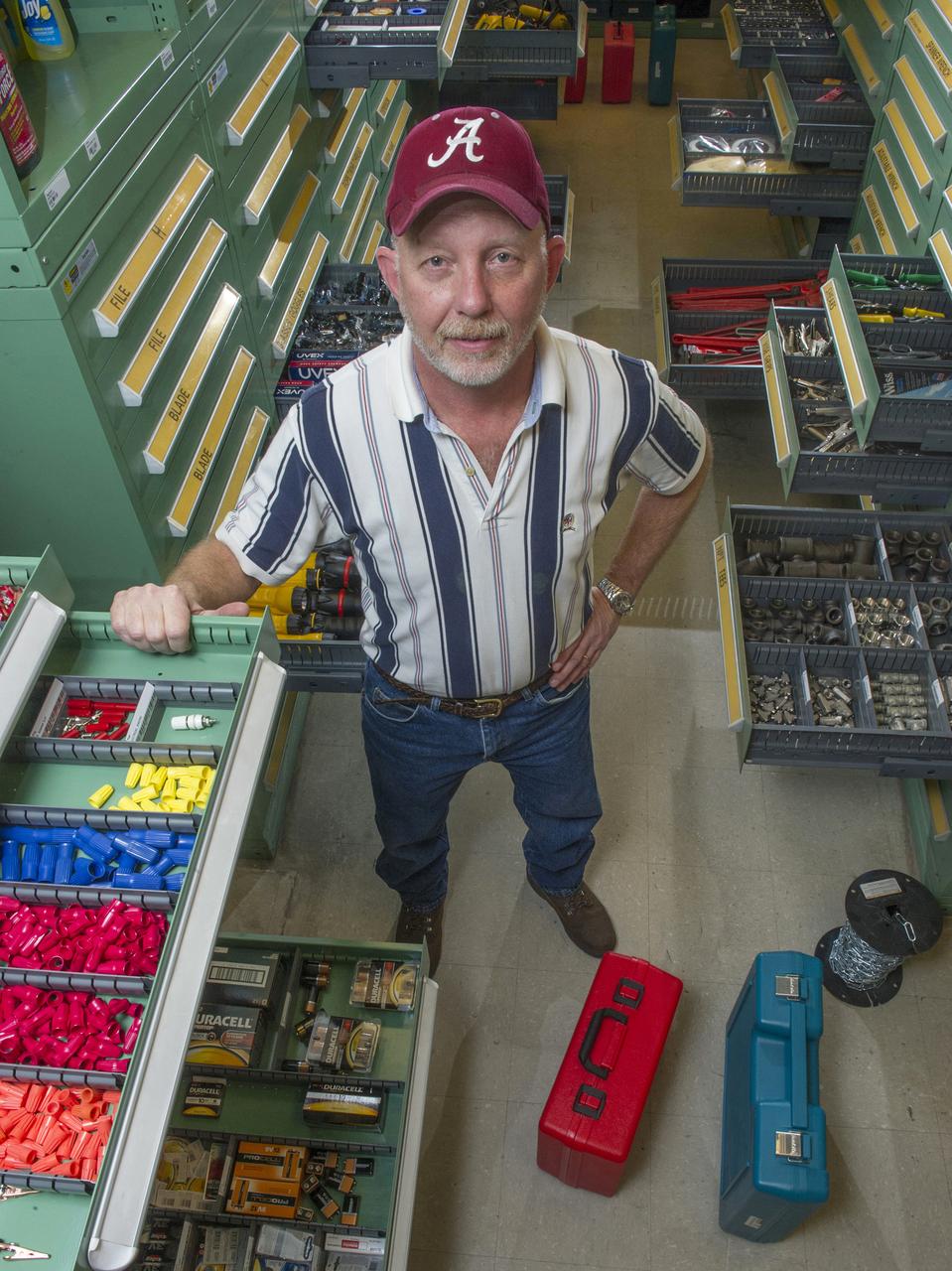 RON LEE MANAGES THE 900 SQUARE FOOT TOOL CRIB IN BLDG. 4707