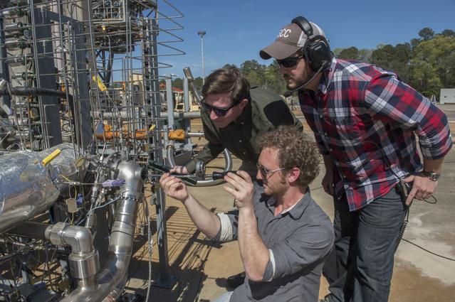 NASA image: 3-D PRINTED TURBOPUMP TEST SET UP