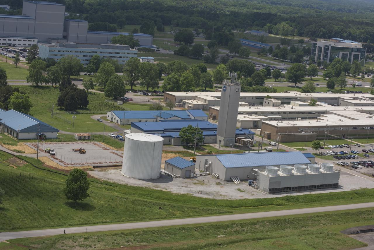 AERIAL PHOTOGRAPHS OF MSFC-4476