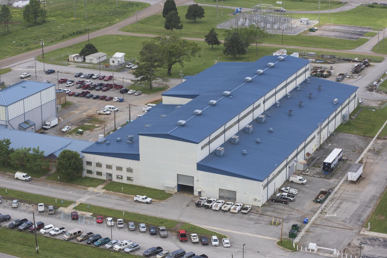 AERIAL PHOTOGRAPHS OF MSFC-4650