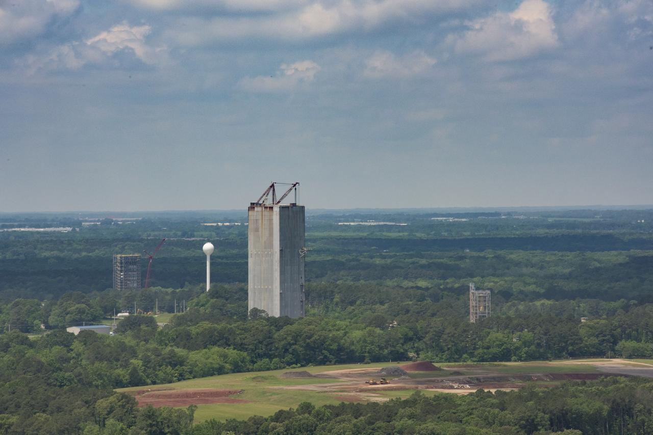 AERIAL PHOTOGRAPHS OF MSFC-4693