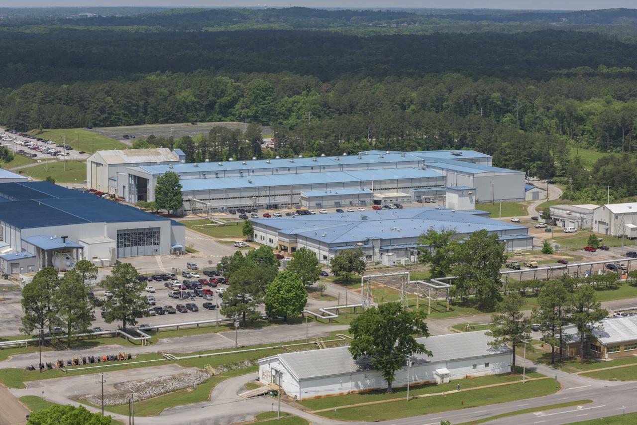 AERIAL PHOTOGRAPHS OF MSFC-4705, 4707, 4708