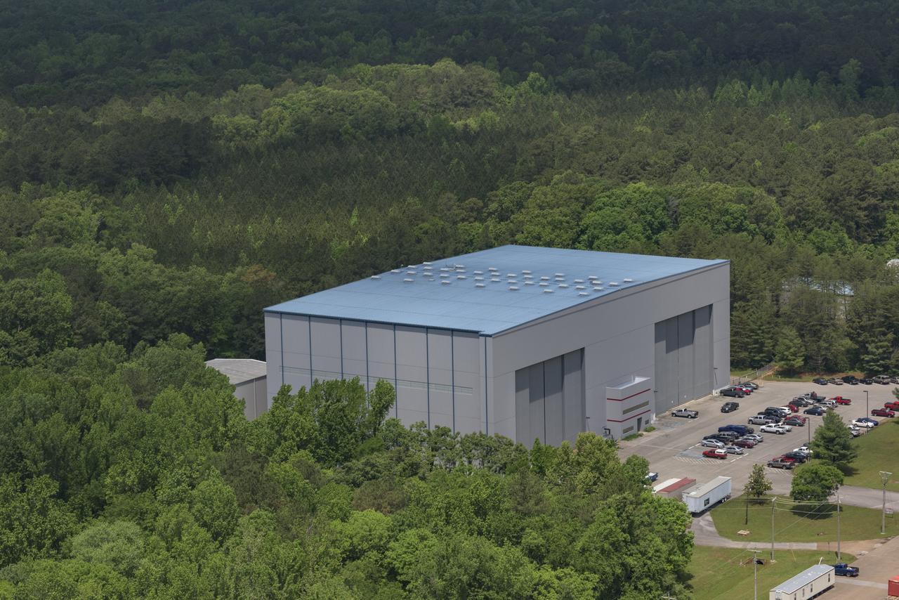 AERIAL PHOTOGRAPHS OF MSFC-4755