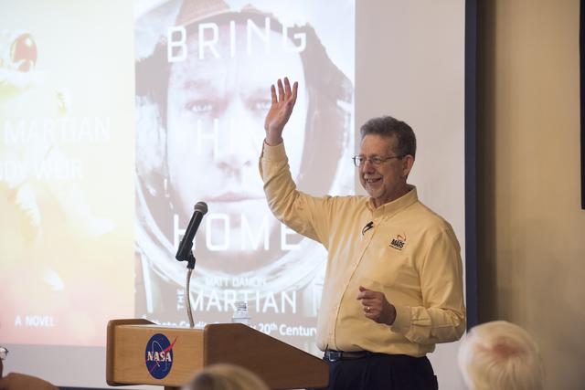 JIM GREEN ADDRESSES THE MARSHALL ASSOCIATION