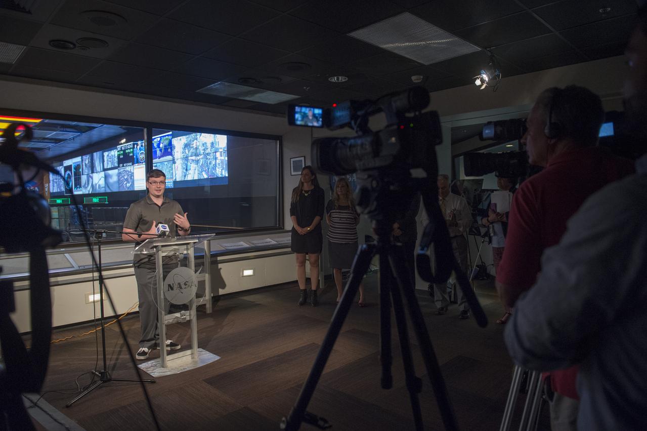 UAH ENGINEERING STUDENT ROBERT HILLAN TALKS TO SPACE STATION CREW MEMBERS ABOUT HIS WINNING 3-D PRINTED TOOL DESIGNED FOR USE ON ISS, AND IS INTERVIEWED BY LOCAL MEDIA