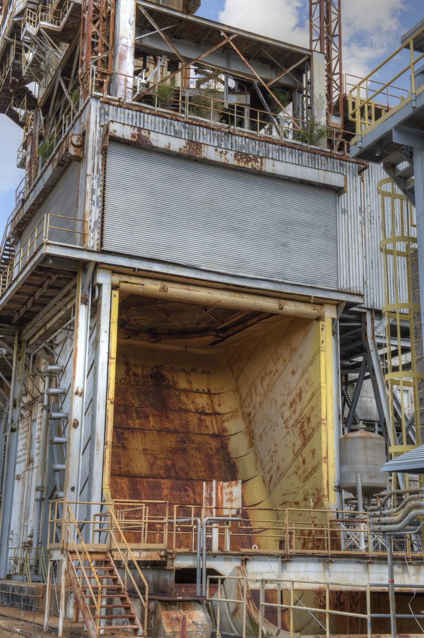 PROPULSION AND STRUCTURAL TEST FACILITY (BUILDING 4572) AT THE GEORGE C. MARSHALL SPACE FLIGHT CENTER IN HUNTSVILLE, ALABAMA
