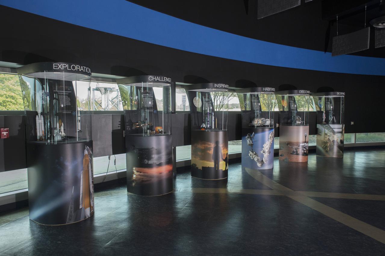 BUILDING 4205 GALLERY, EXTERIOR AND INTERIOR VIEWS