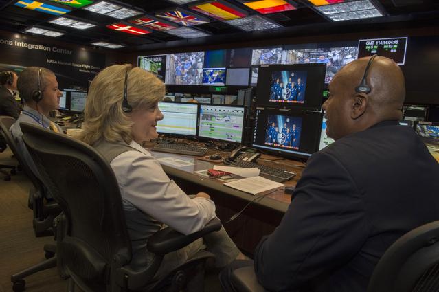 NASA image: Jody Singer, MSFC deputy director, and Bobby Watkins visit the P
