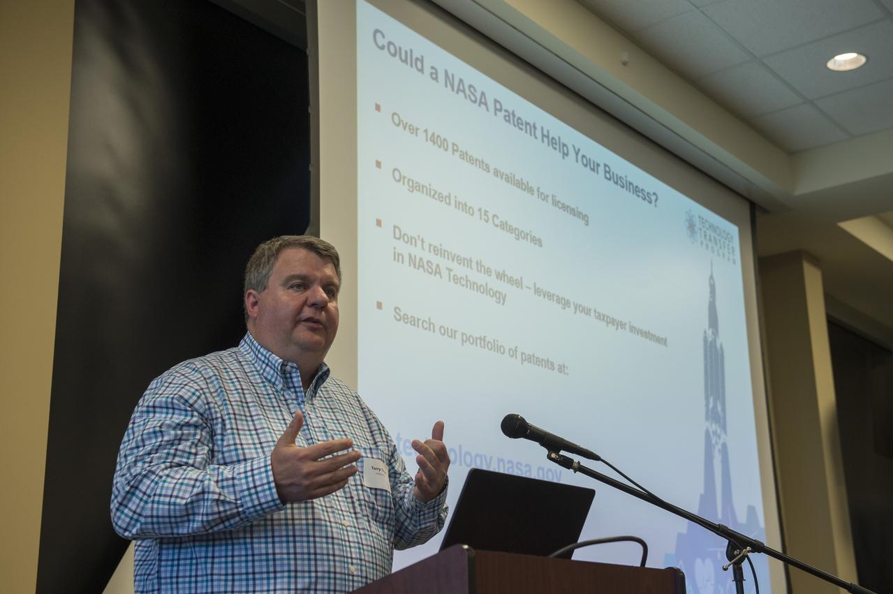 Terry Taylor speaks at Geek @ Geek event at Aegis Technologies