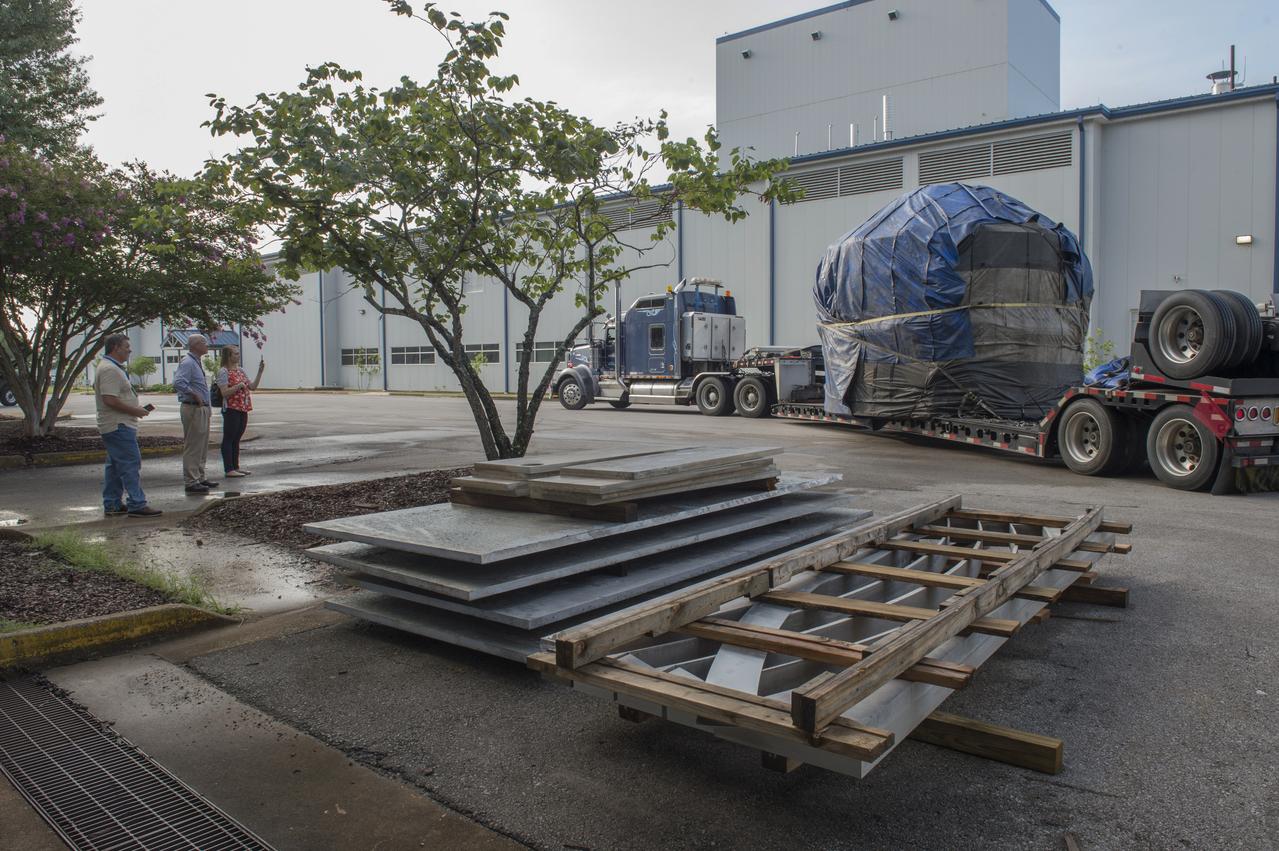 SHIIVER (Structural Heat Intercept Insulation Vibration Evaluation Rig) is a cryogenic test tank developed to evaluate heat intercept concepts. It arrived at Marshall Space Flight Center on August 10, 2017. The tank will receive heat sensors and spray-on foam insulation before making its way to Plum Brook station for further insulation and testing.