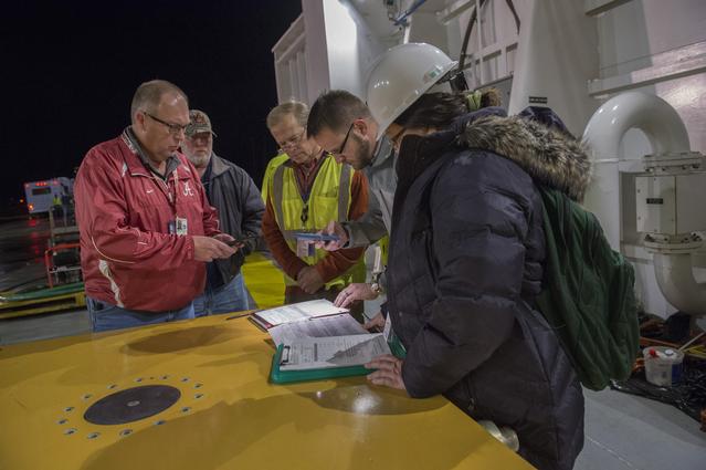 The SLS Stages Intertank Structural Test Assembly (STA) arrives at MSFC 