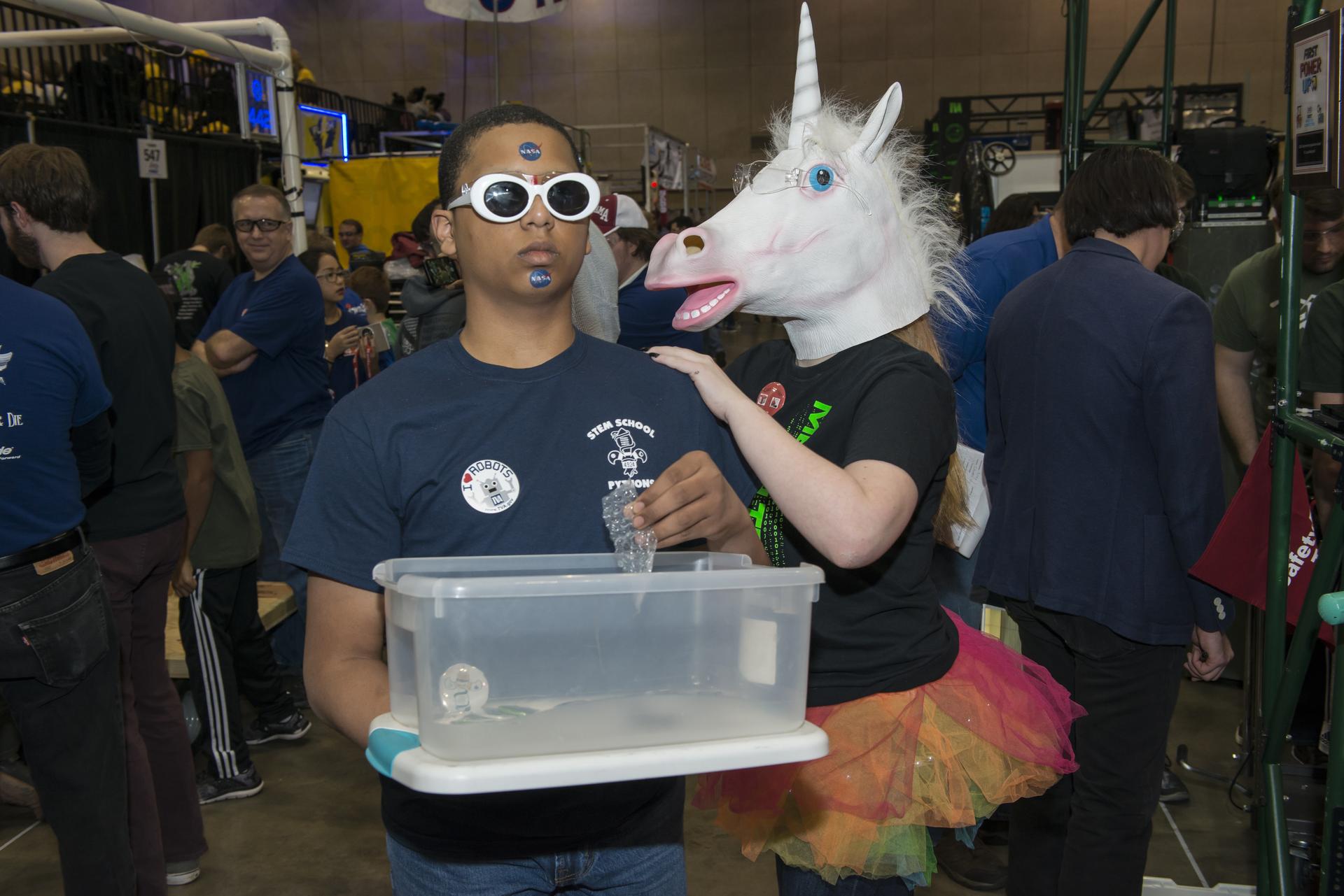 Fotomural The First Robotics Rocket City Regional Competition