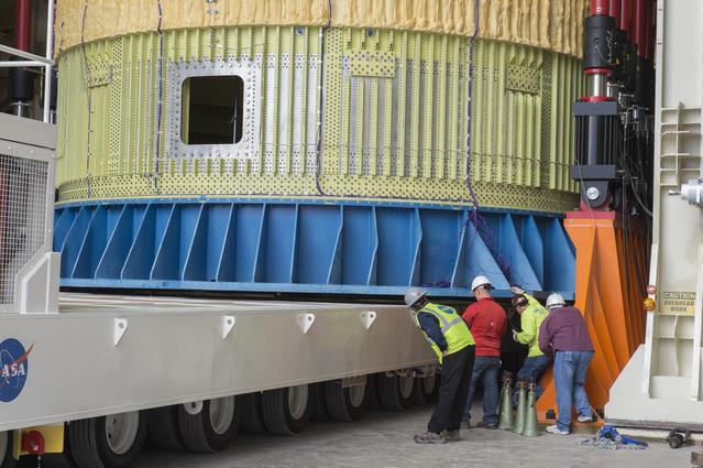 SLS Intertank Test Article, ITA, is attached to crosshead of loa