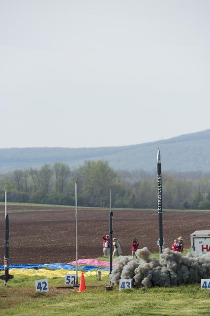 NASA image: 2018 Student Launch Initiative at Bragg Farms.