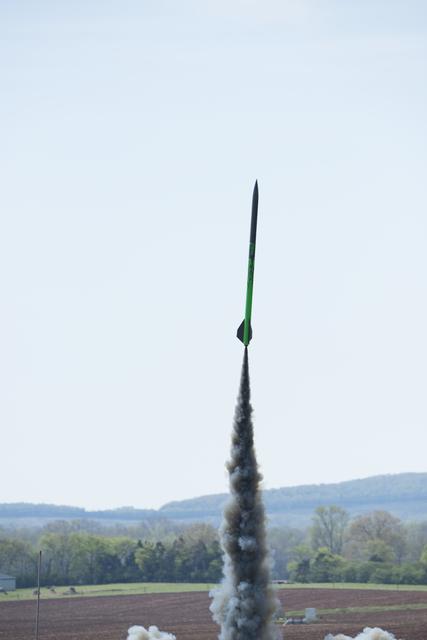 NASA image: 2018 Student Launch Initiative at Bragg Farms.