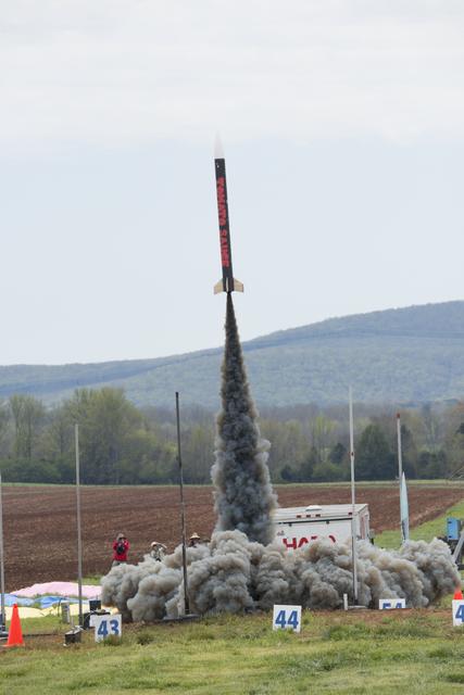 NASA image: 2018 Student Launch Initiative at Bragg Farms.