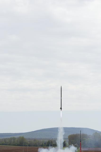 NASA image: 2018 Student Launch Initiative at Bragg Farms.