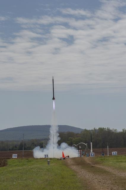 NASA image: 2018 NASA Student Launch event, Bragg Farms, Toney, Al