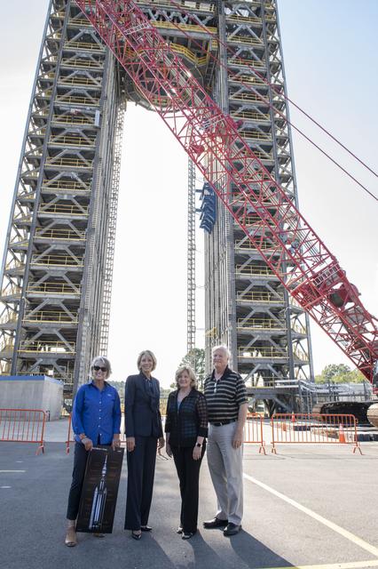 NASA image: Betsy DeVos, Secretary of Education, Visit to MSFC and USSRC