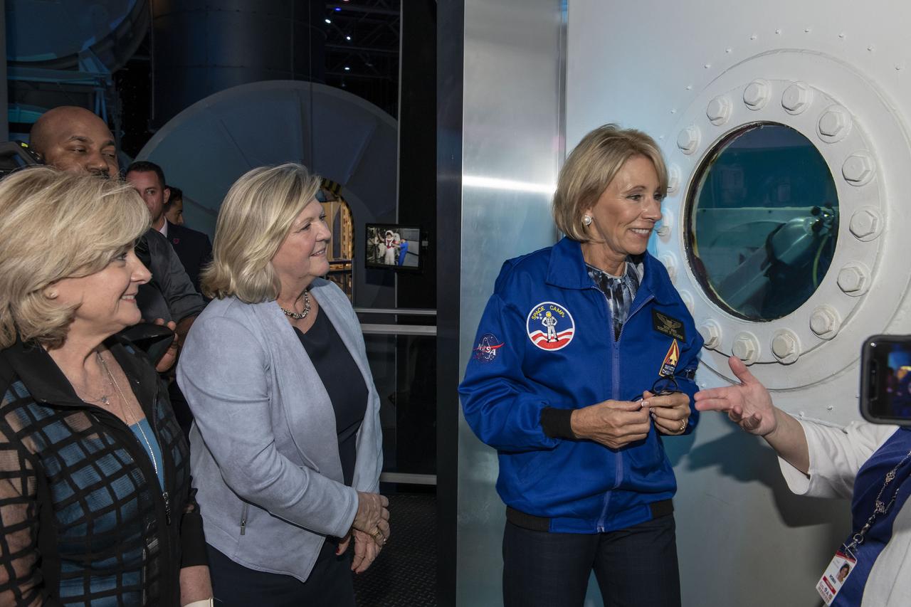 Secretary of Education Betsy DeVos visited the Payload Operations Integration Center (POIC) and test stand 4693 at the Marshall Space Flight Center (MSFC). The visit to MSFC was followed by a tour of educational facilities at the U.S. Space and Rocket Center (USSRC). Secretary DeVos was accompanied by Marshall Center Director Jody Singer and USSRC CEO Dr. Deborah Barnhart.