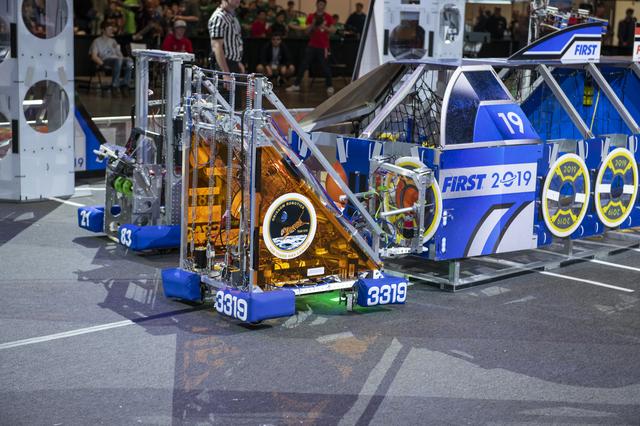 NASA image: 2019 First Robotics Competition