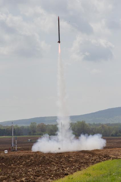 NASA image: 2019 Student Launch Initiative