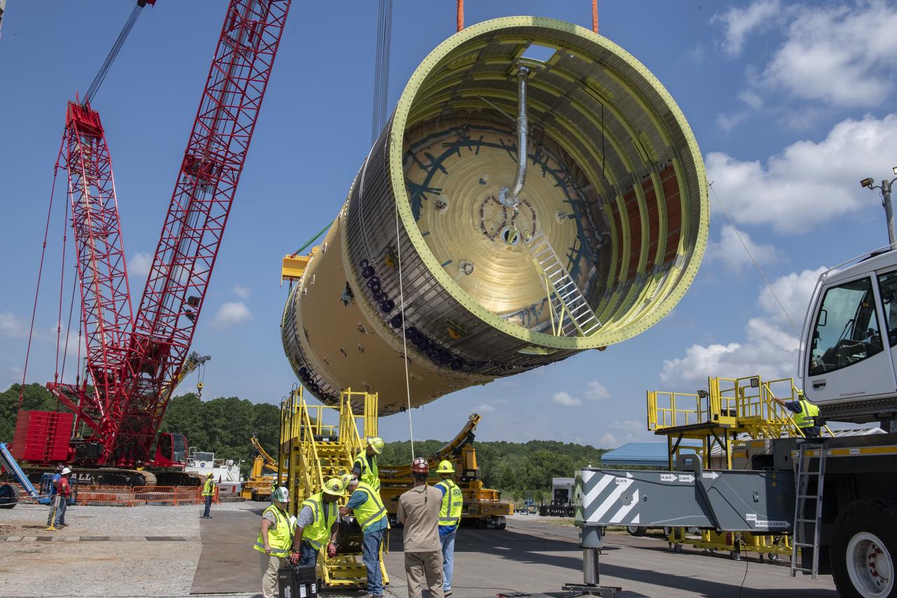 The Liquid Oxygen Test Article was lifted onto the Kmag. Various electronic components will be installed then the article will be moved into test stand 4697.