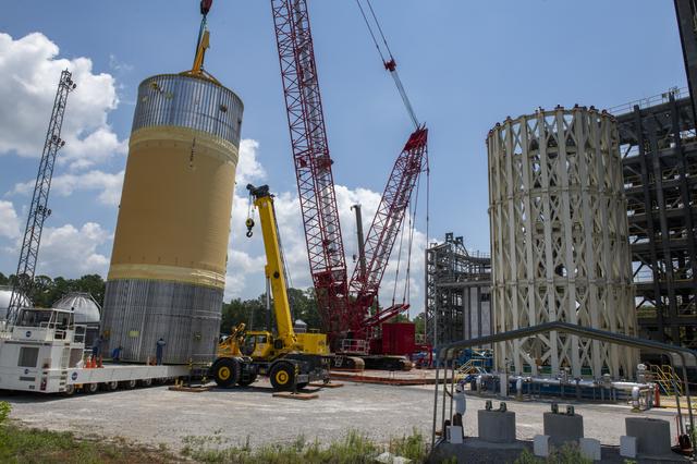 NASA image: Liquid Oxygen Test Article Move in West Test Area