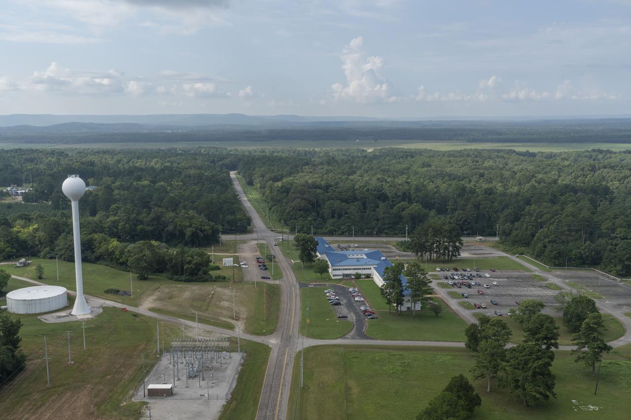 Aerial photograph of MSFC building 4666