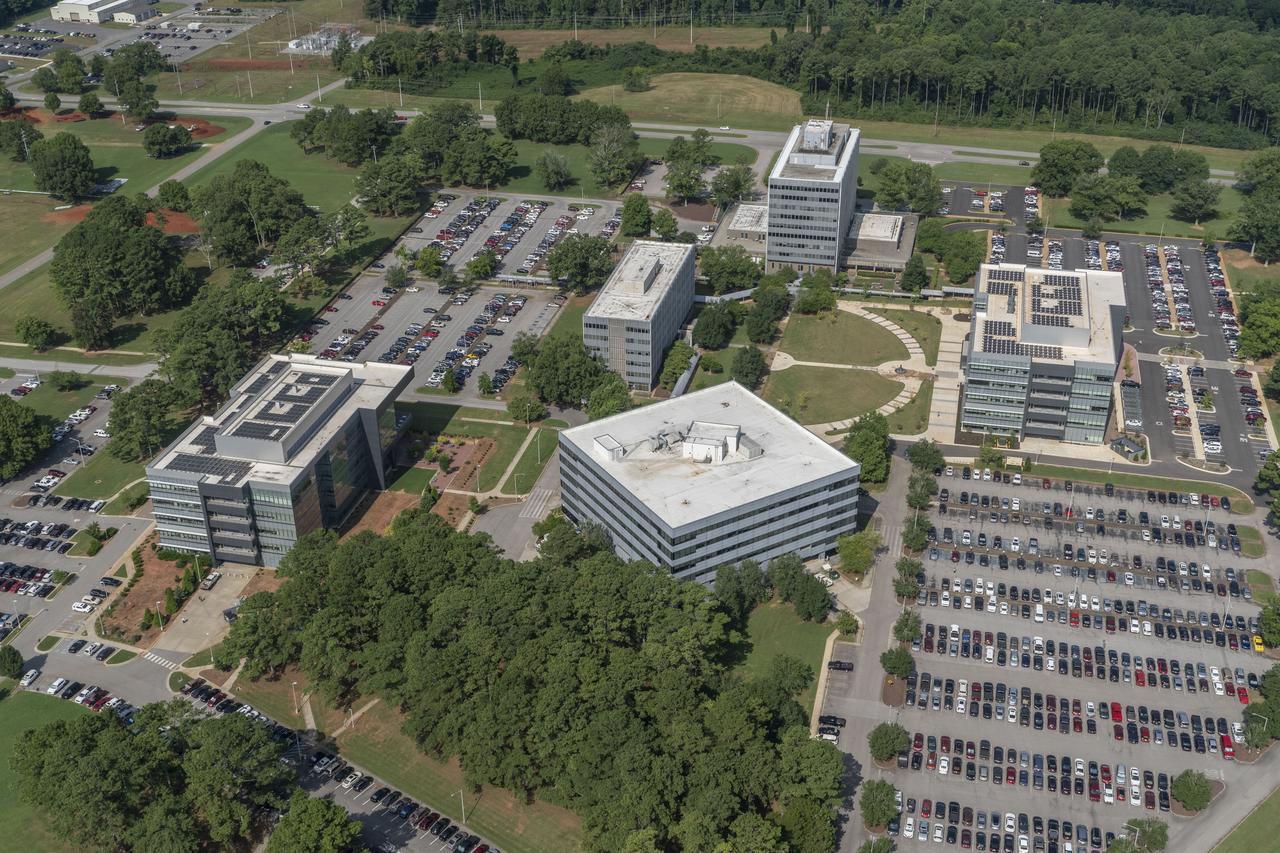 Aerial photograph of MSFC buildings 4200, 4201, 4203, 4220, and 4221