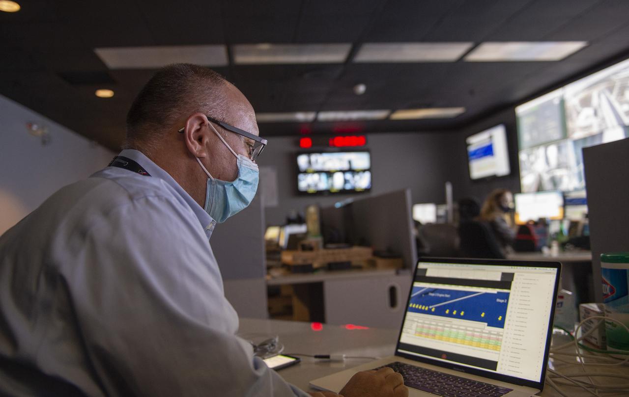 Steve Gaddis and teams at NASA’s Marshall Space Flight Center help monitor launch conditions for the Demo-2 mission from the Huntsville Operations Support Center, HOSC.
