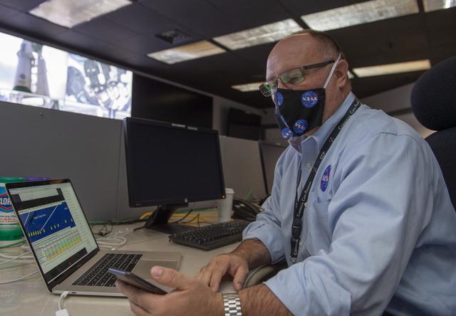 NASA image: Steve Gaddis and teams at NASA’s Marshall Space Flight Center help monitor launch conditions for the Demo-2 mission from the Huntsville Operations Support Center, HOSC.