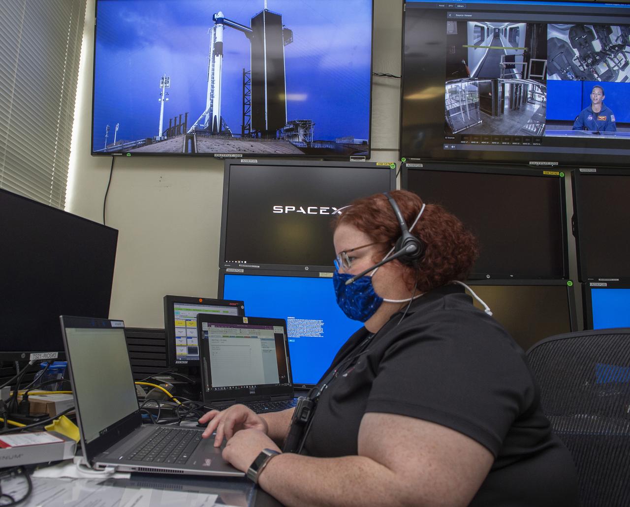 Miranda Holton and teams at NASA’s Marshall Space Flight Center help monitor launch conditions for the Demo-2 mission from the Huntsville Operations Support Center, HOSC.