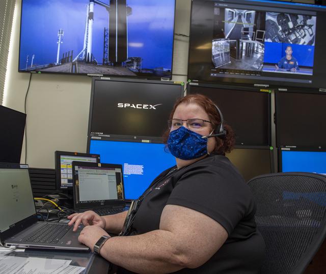 NASA image: Miranda Holton and teams at NASA’s Marshall Space Flight Center help monitor launch conditions for the Demo-2 mission from the Huntsville Operations Support Center, HOSC.