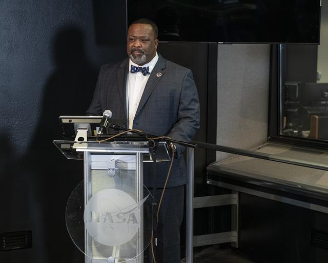 NASA image: Dwight Mosby Opens the Annual Payload Operations and Integration