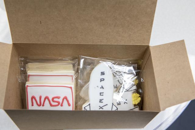 NASA image: MSFC Teams at MSFCC Moniter Launch Conditions for Crew 1 Mission